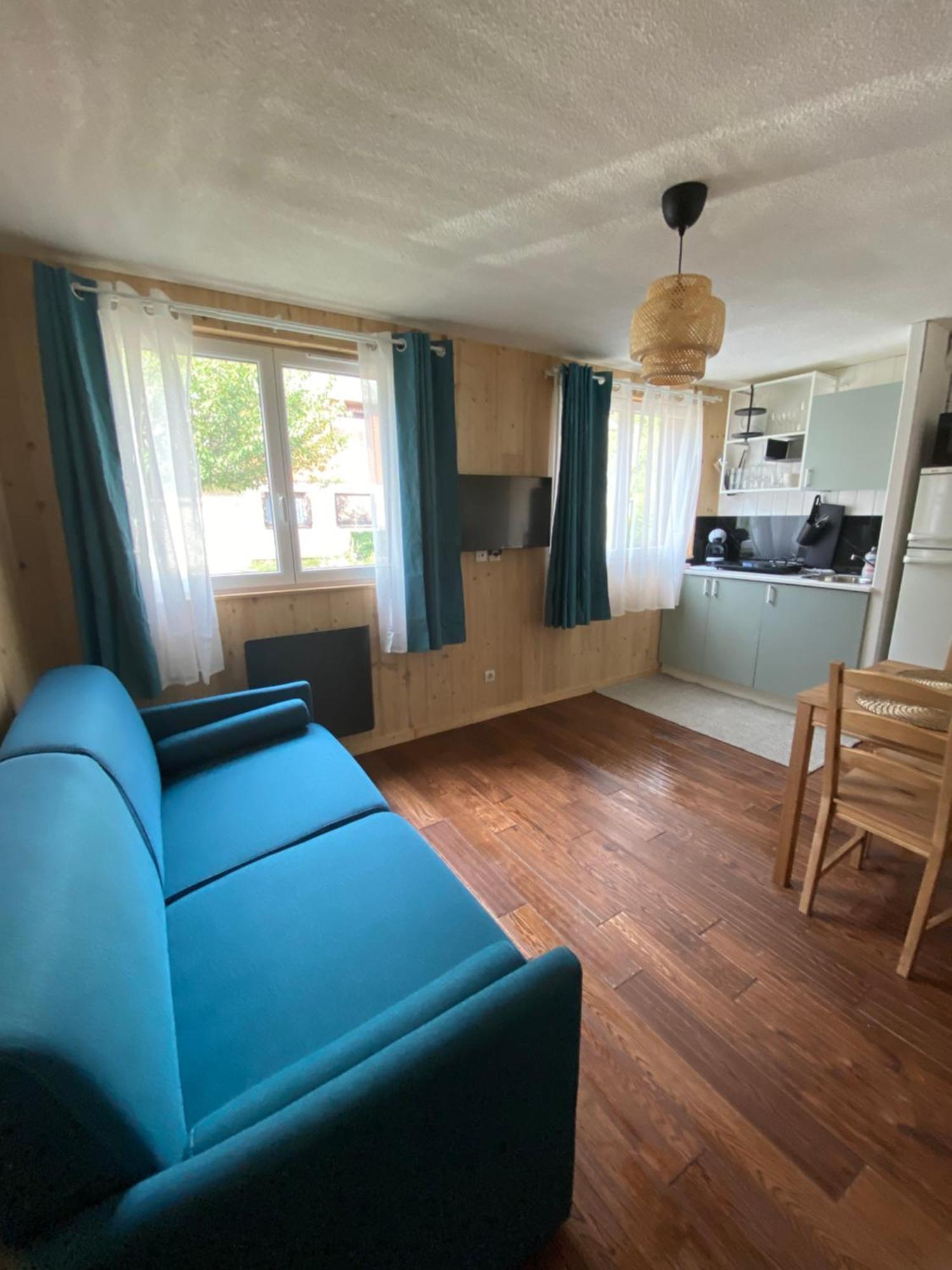 Studio Chaleureux Renove Allemont Exterior photo